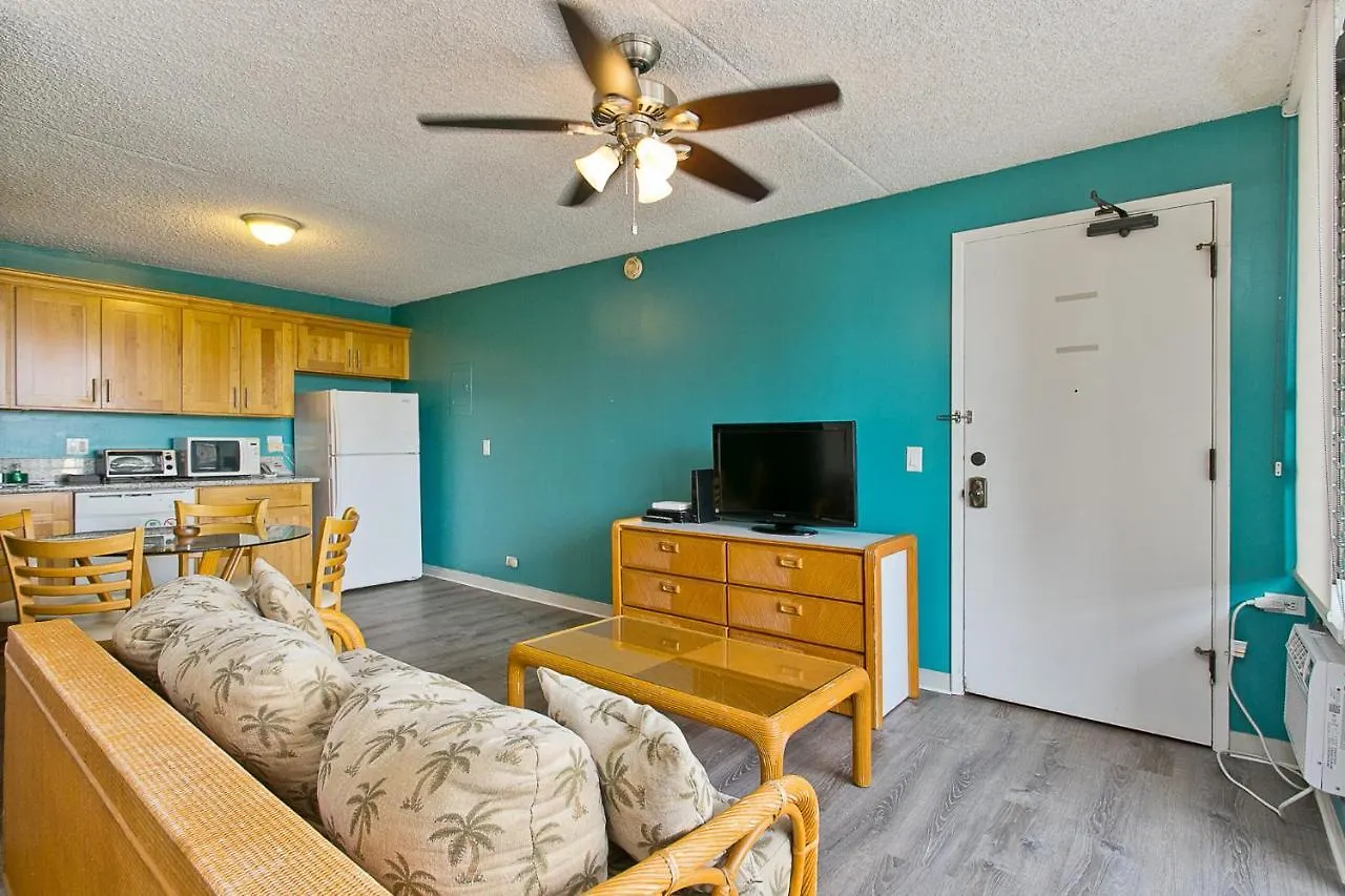 Royal Kuhio 1606 - Spacious Studio With Diamond Head City Views In The Heart Of Waikiki! Honolulu