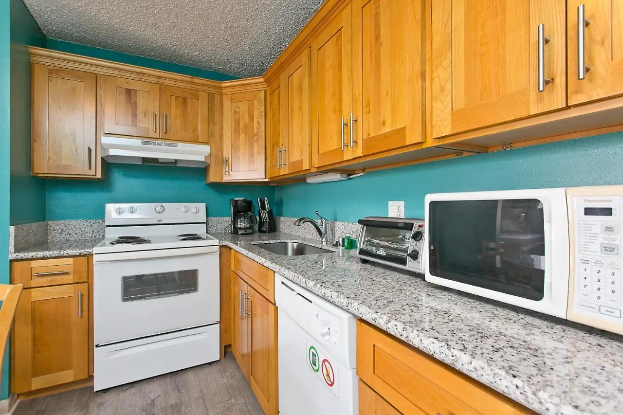 Royal Kuhio 1606 - Spacious Studio With Diamond Head City Views In The Heart Of Waikiki! Honolulu