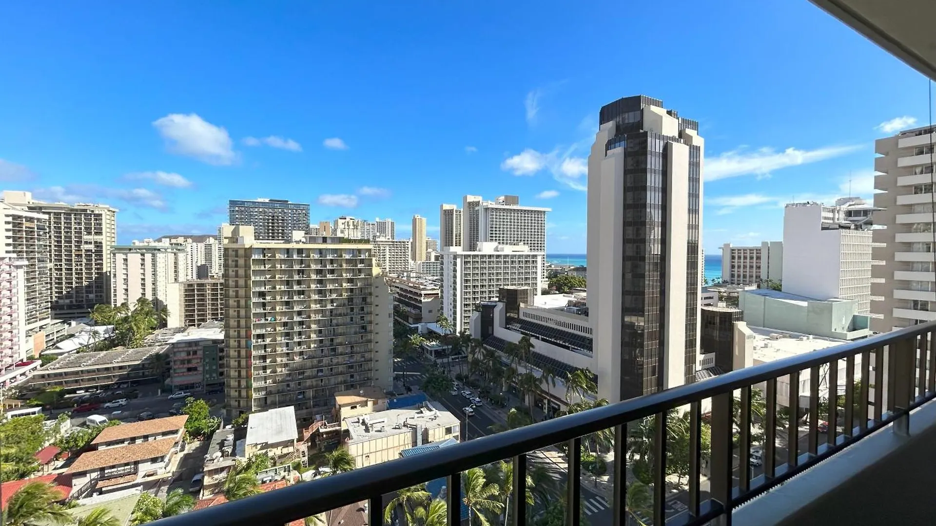 Holiday home Royal Kuhio 1606 - Spacious Studio With Diamond Head City Views In The Heart Of Waikiki! Honolulu United States