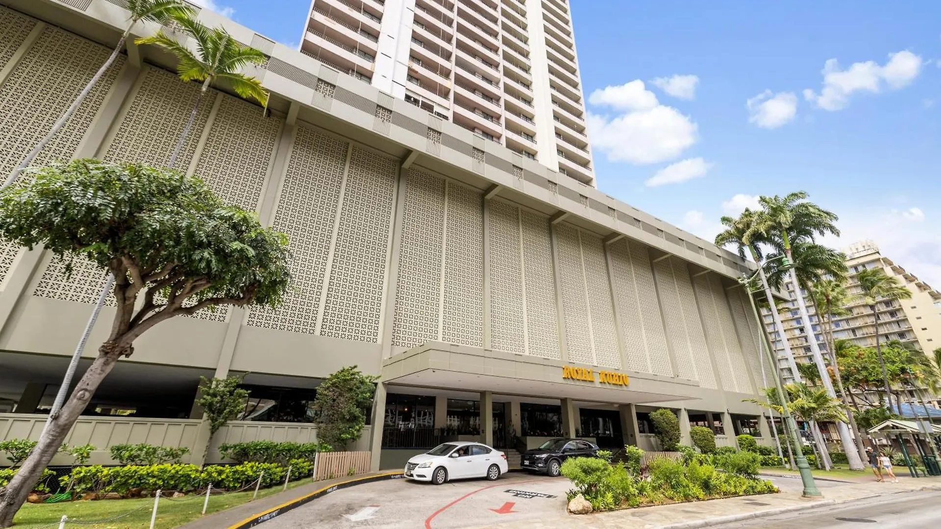 Royal Kuhio 1606 - Spacious Studio With Diamond Head City Views In The Heart Of Waikiki! Honolulu Holiday home
